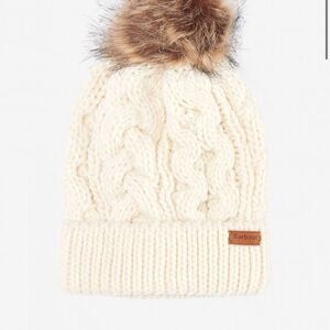 Barbour Penshaw Cable-Knit Beanie